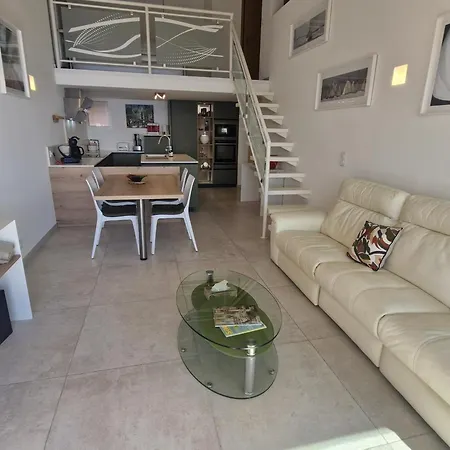 Апартаменти 3 Pieces Avec Terrasse Vue Mer, Piscine Et Parking A - Fr-1-780-96 *