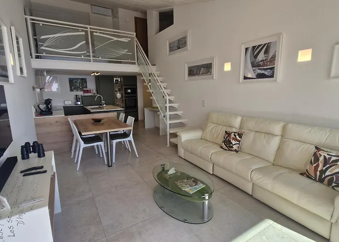 公寓 3 Pieces Avec Terrasse Vue Mer, Piscine Et Parking A Sainte-maxime - Fr-1-780-96 *